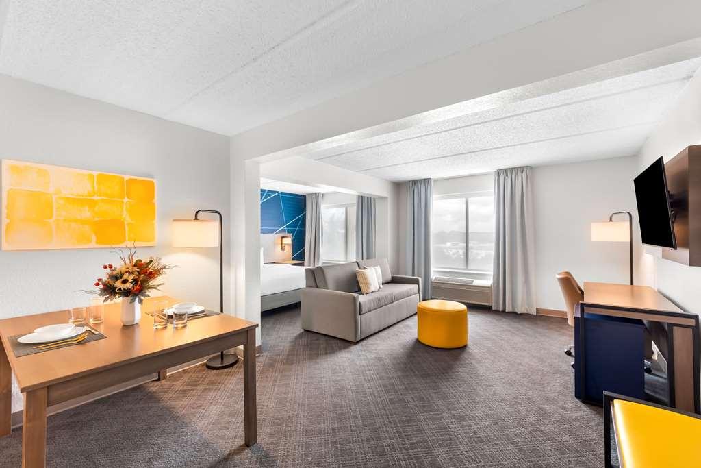Comfort Suites Austin Airport Ruang foto